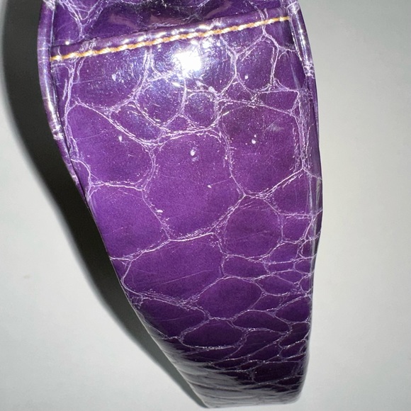 Maxx NY Y2K purple gold shoulder bag faux crocodile alligator pockets keychain - Picture 9 of 15